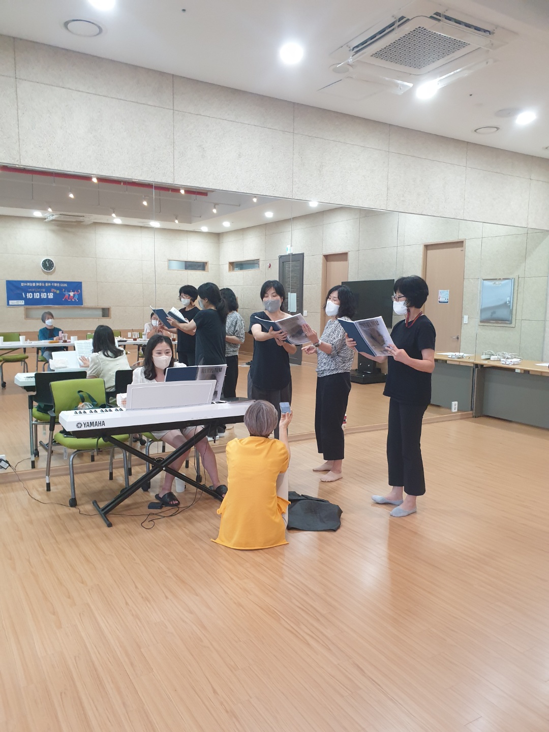맘마미아220803_2.jpg