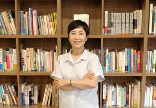 “오후 세 시와 같은 중년, 갈 길 잃었다면 보람일자리가 제시해 줄 것”